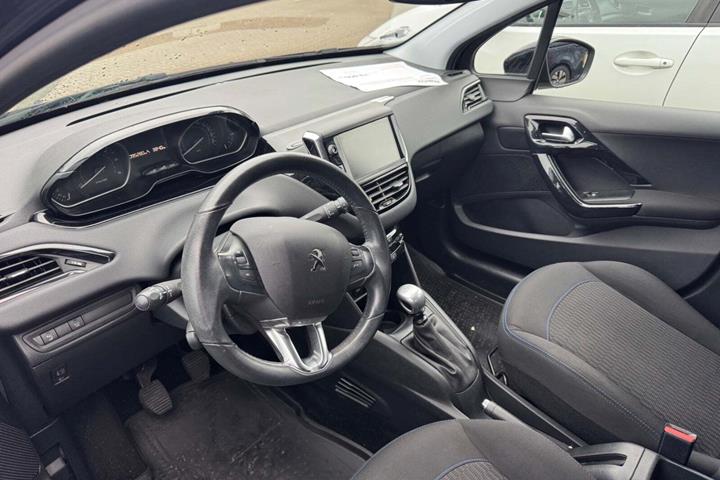 undefined Peugeot 208 fra 2019