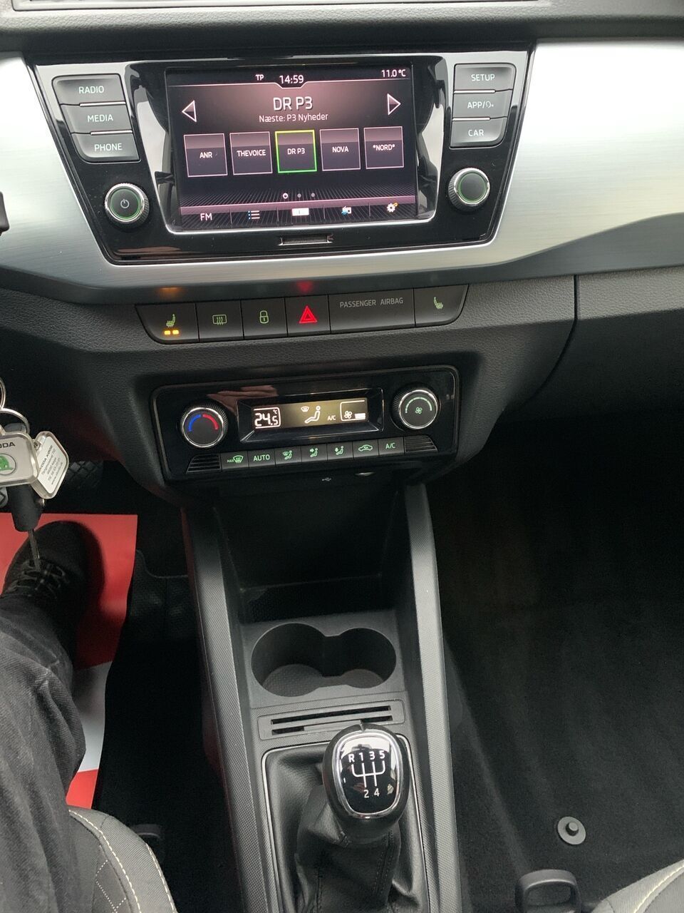 Grå Skoda Fabia fra 2018