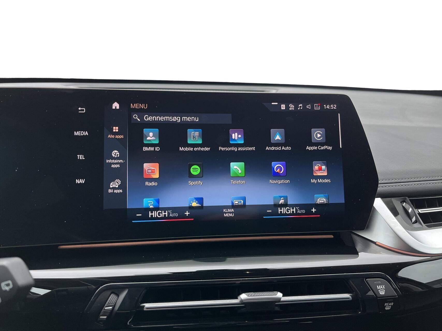 Sort BMW iX1 fra 2023