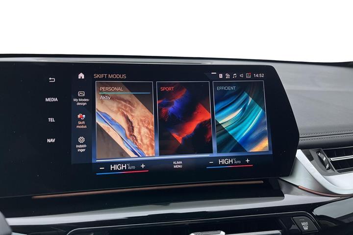 Sort BMW iX1 fra 2023