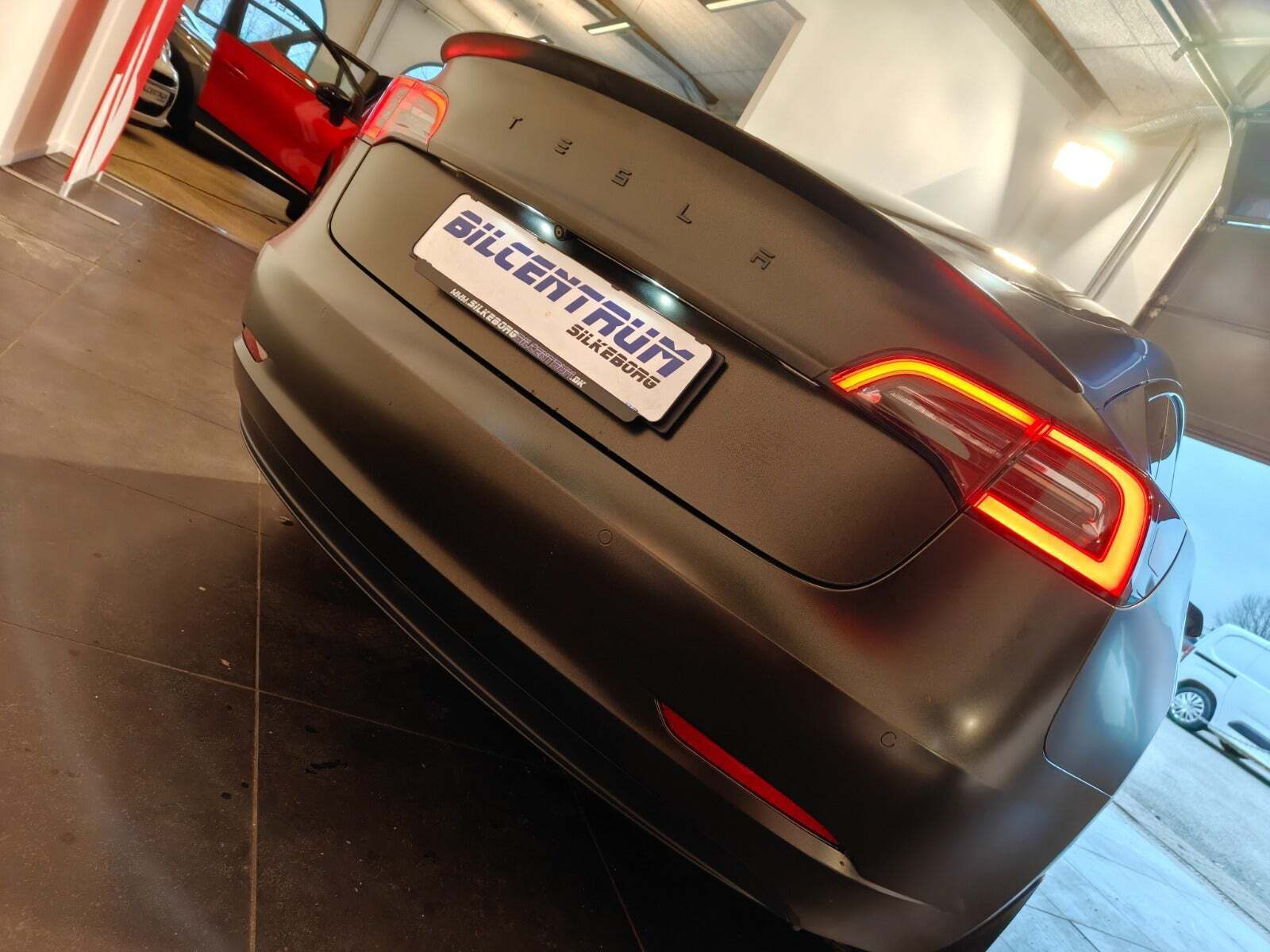 undefined Tesla Model 3 fra 2021