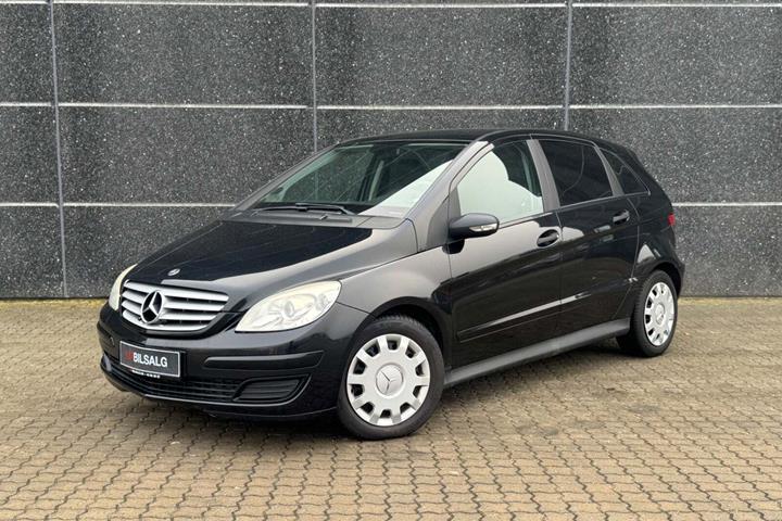 Sort Mercedes B180 fra 2007