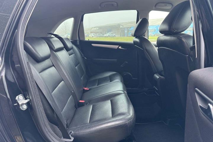 Sort Mercedes B180 fra 2007
