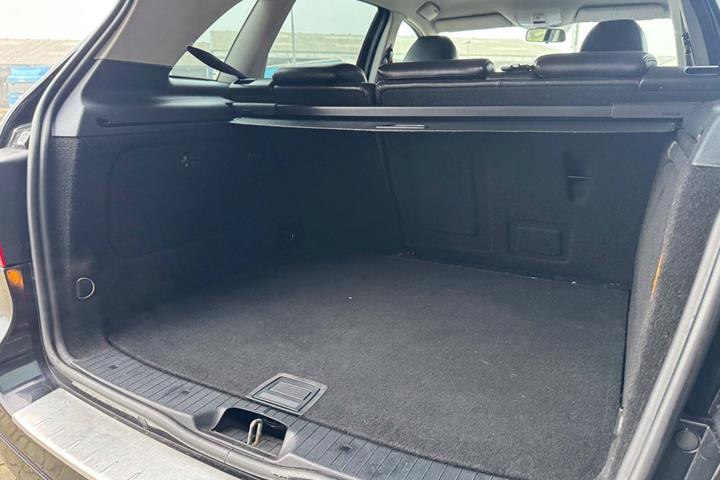 Sort Mercedes B180 fra 2007