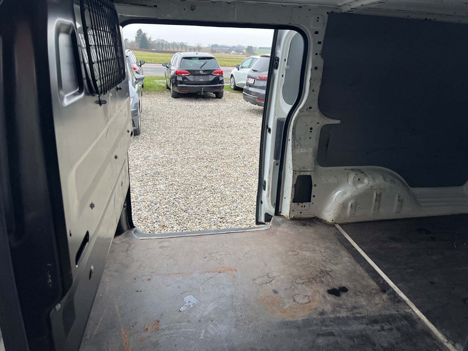 Hvid Peugeot Expert fra 2020