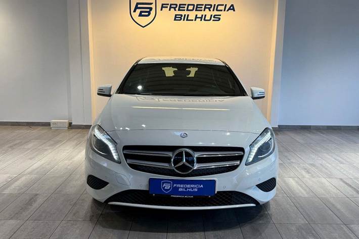 undefined Mercedes A220 fra 2014