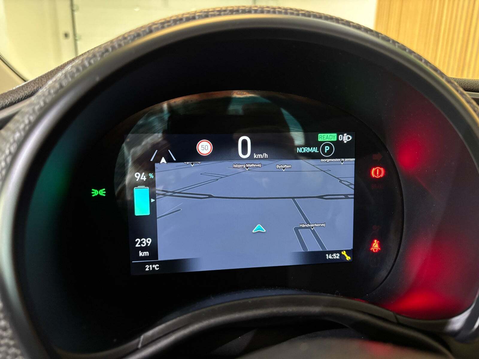 Grå Fiat 500e fra 2020