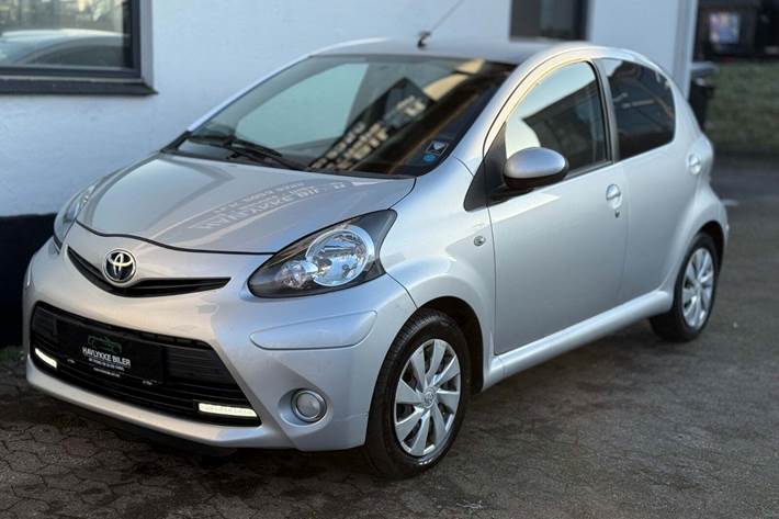 undefined Toyota Aygo fra 2012 set udefra
