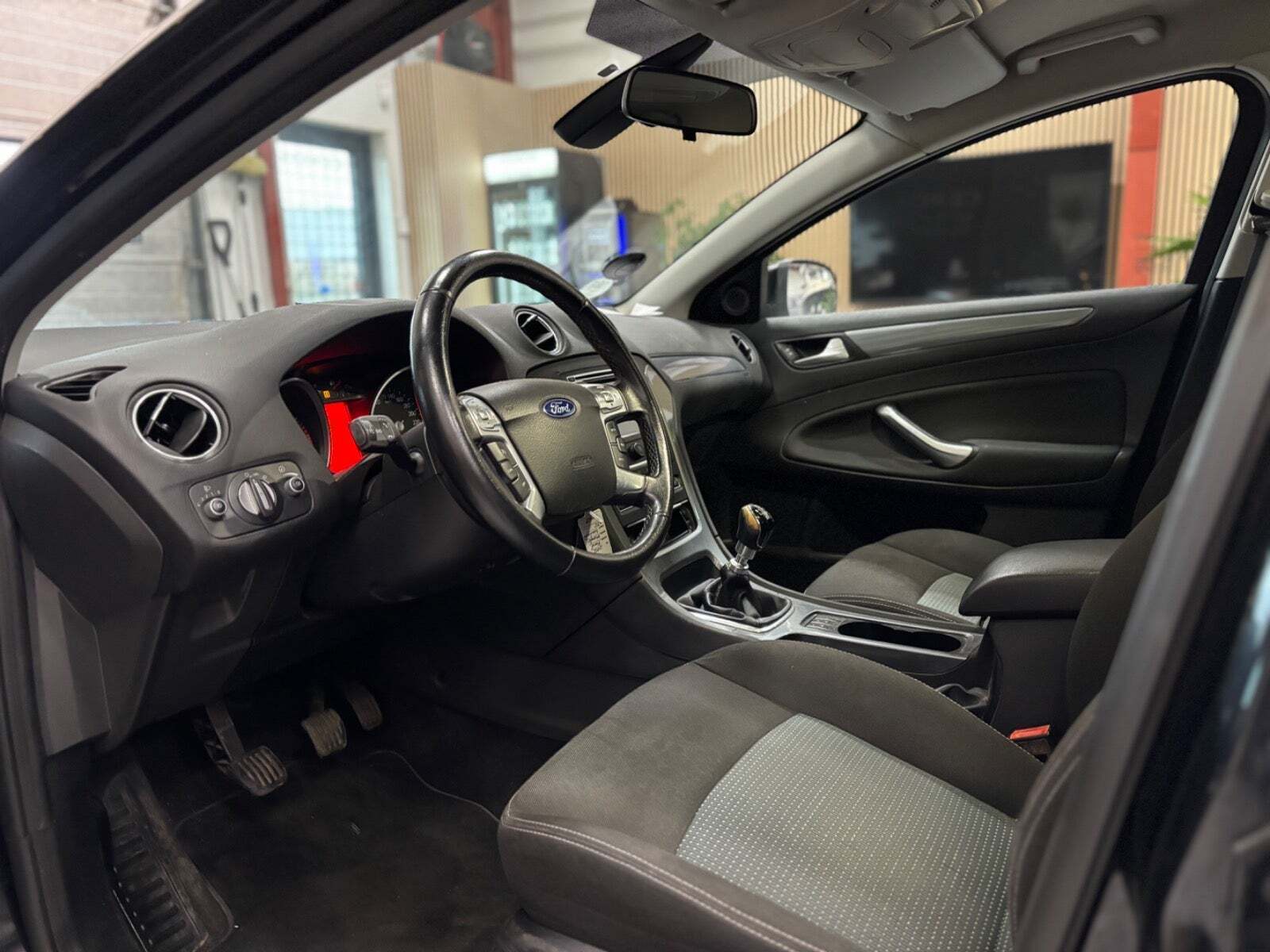 Ford Mondeo 2,0 TDCi 140 Collection