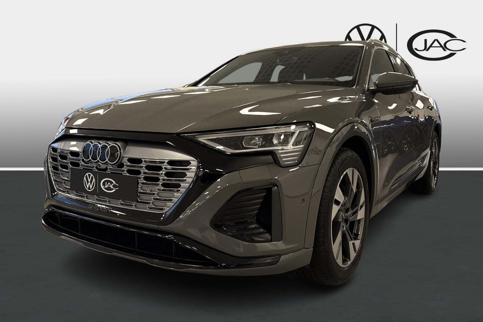 Audi Q8 e-tron 55 S-line quattro