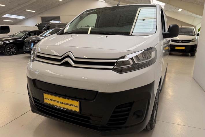 Hvid Citroën e-Jumpy fra 2023