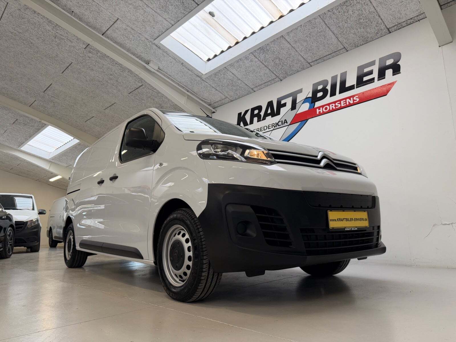 Hvid Citroën e-Jumpy fra 2023