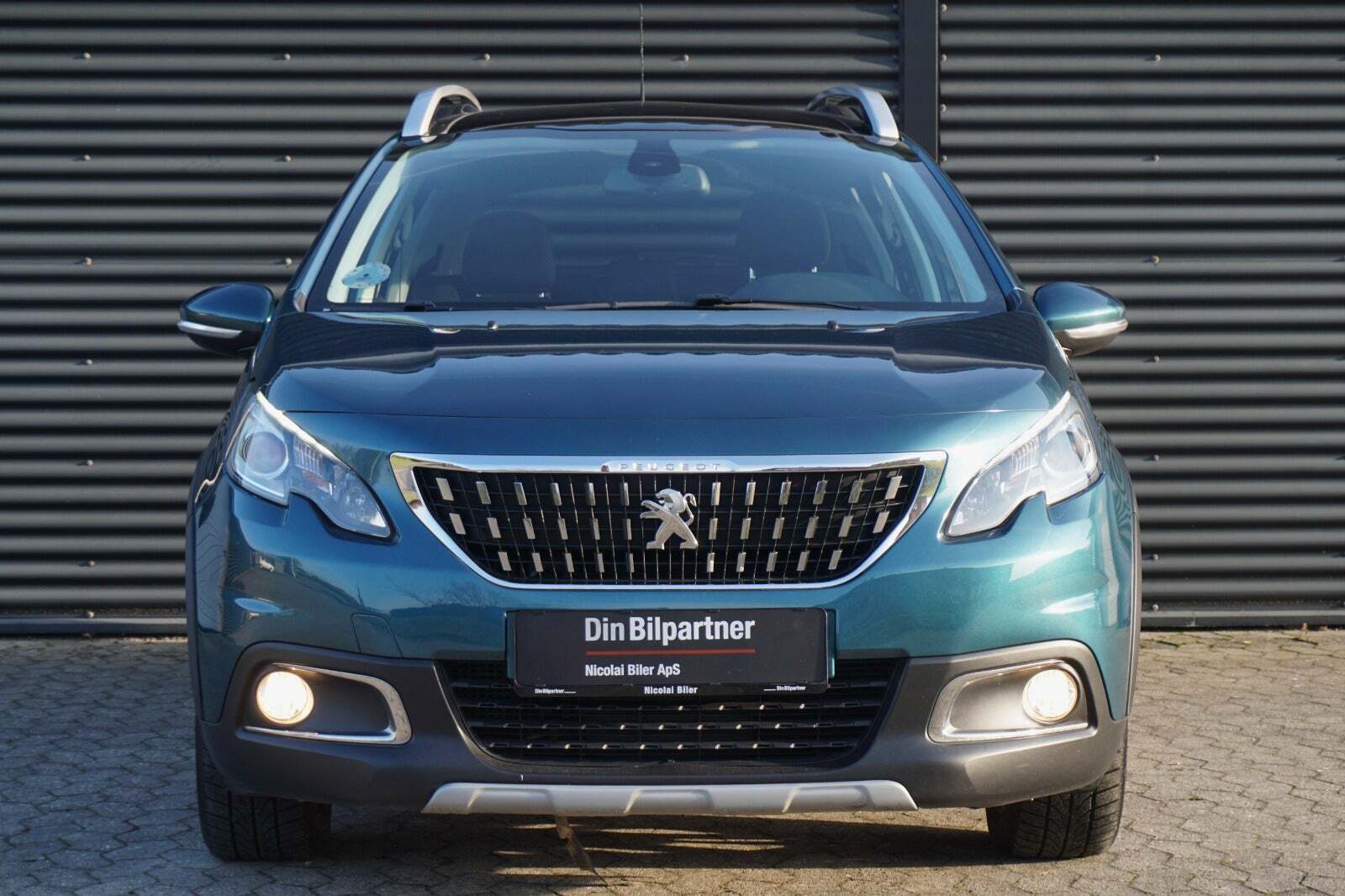 Peugeot 2008 1,6 BlueHDi 100 Allure Sky