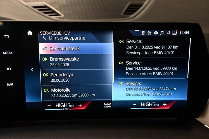 Blå BMW X1 fra 2023