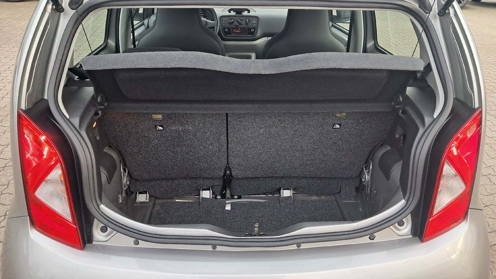 Grå Seat Mii fra 2017