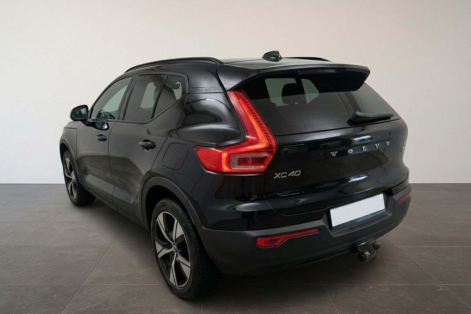 Volvo XC40 P6 Recharge Core 231HK 5d Aut.