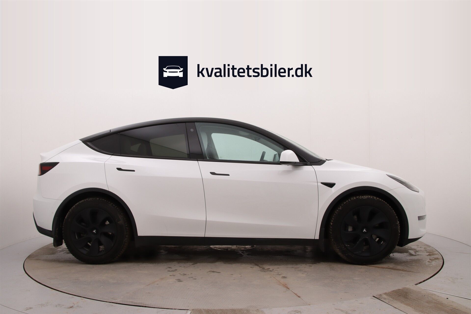 Tesla Model Y EL Long Range AWD 514HK 5d Aut.