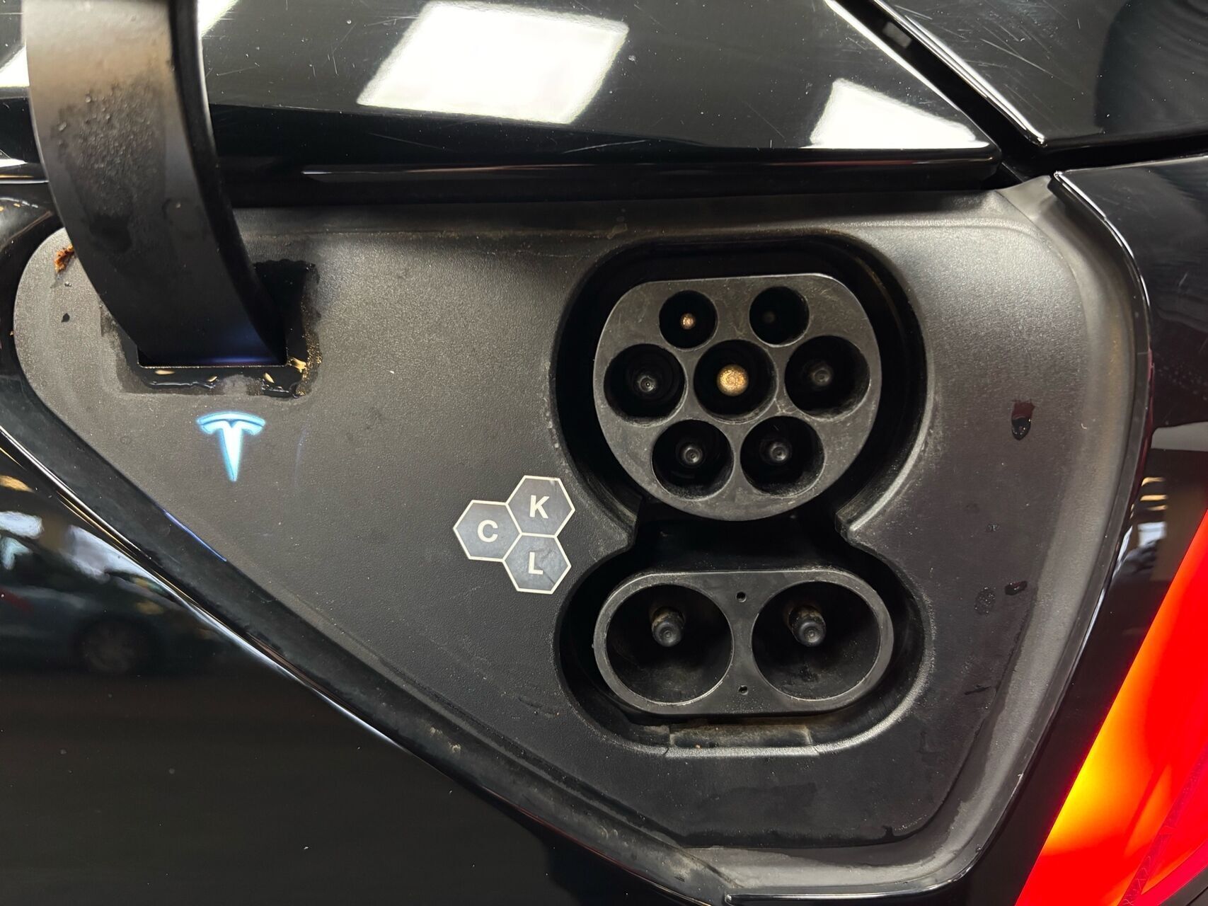 Sort Tesla Model 3 fra 2023