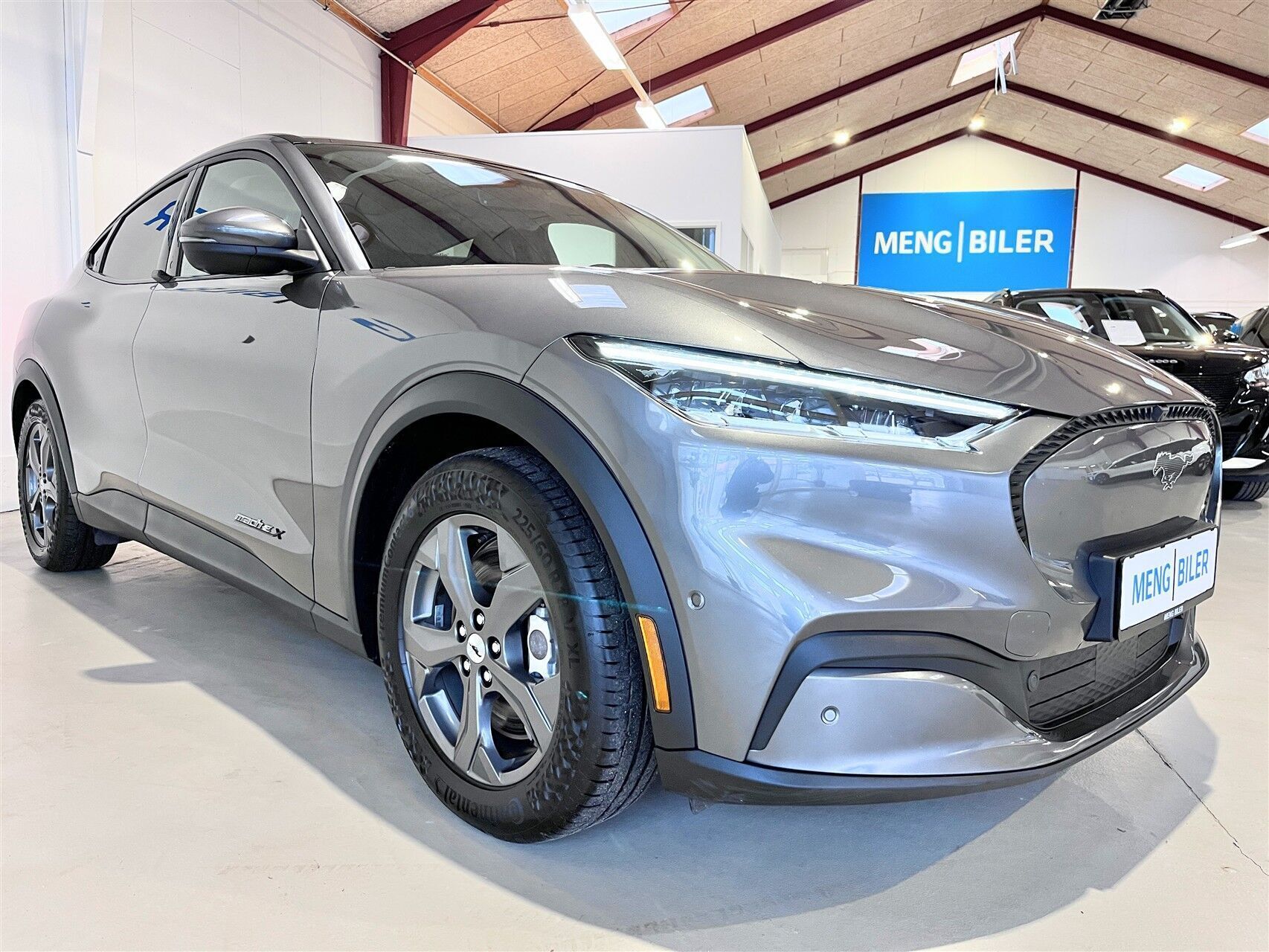 Ford Mustang Mach-E EL UR Premium 294HK 5d Aut.