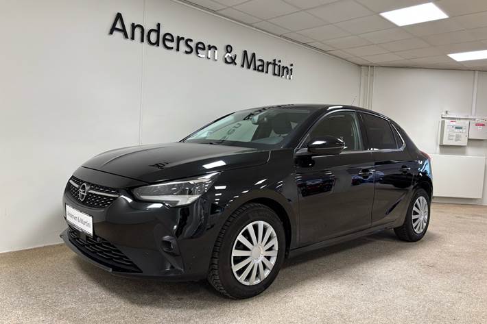 Sort Opel Corsa fra 2020 set udefra
