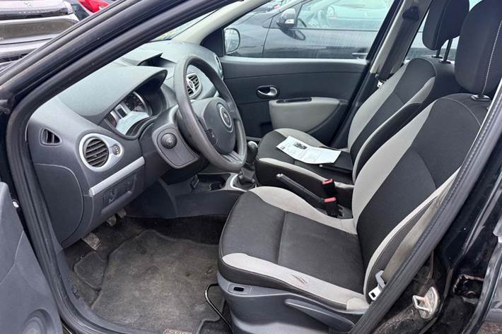 Sort Renault Clio III fra 2012