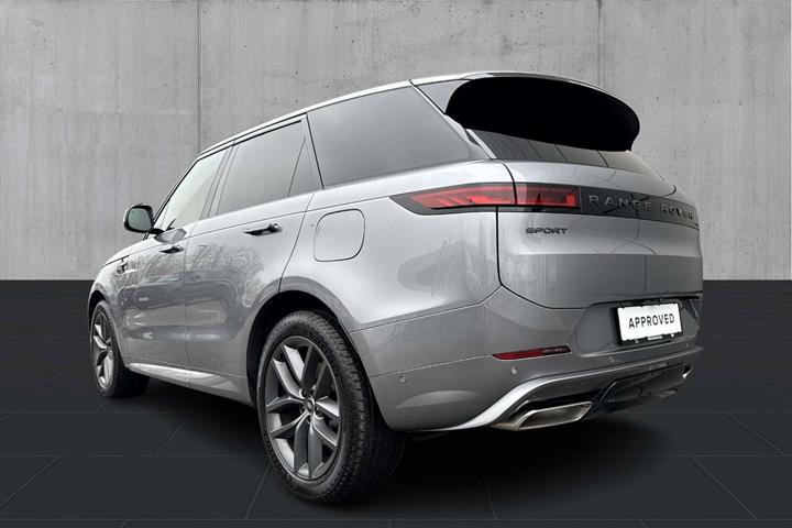 Grå Land Rover Range Rover sport fra 2025