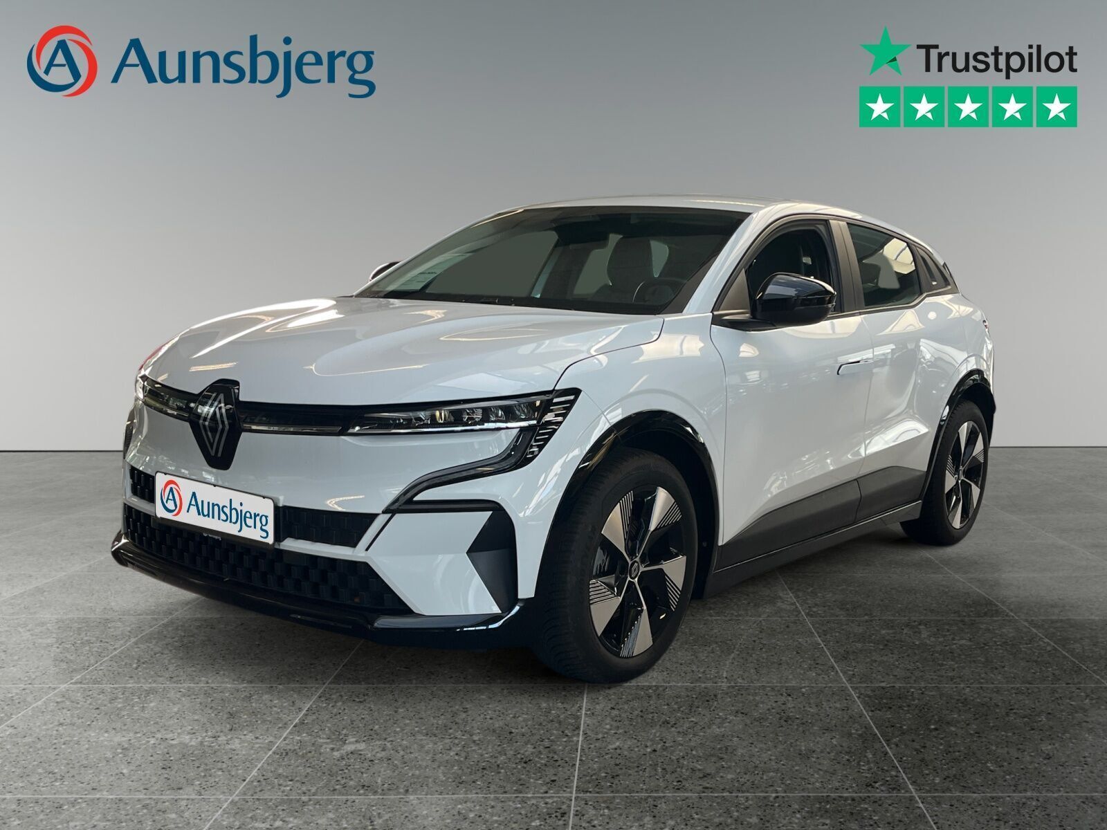 Hvid Renault Megane E-Tech fra 2022