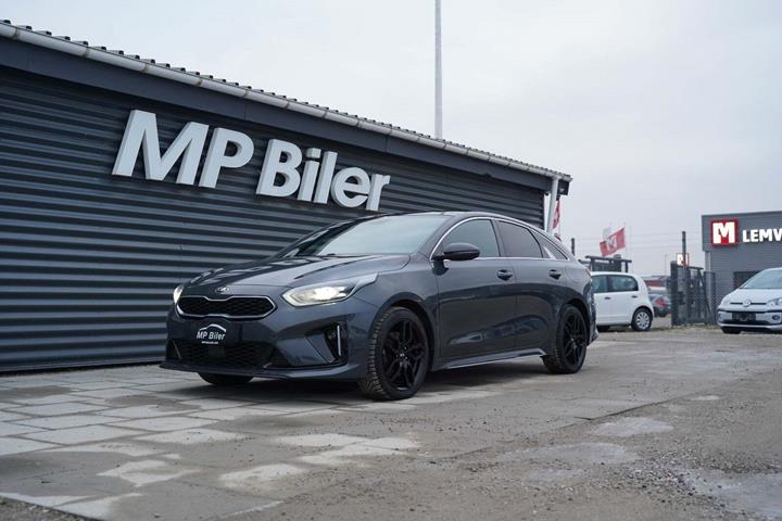 Grå Kia ProCeed fra 2020