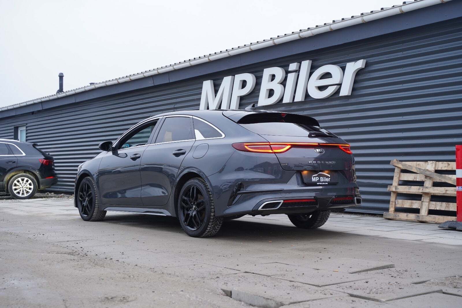 Grå Kia ProCeed fra 2020