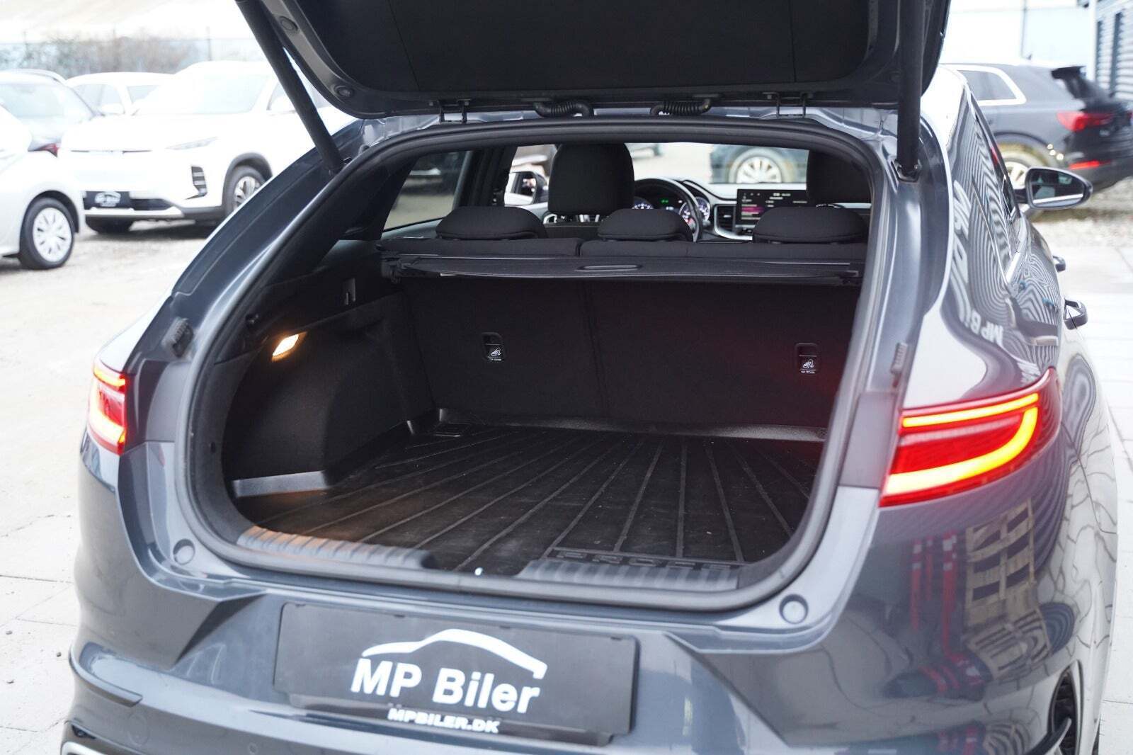 Grå Kia ProCeed fra 2020