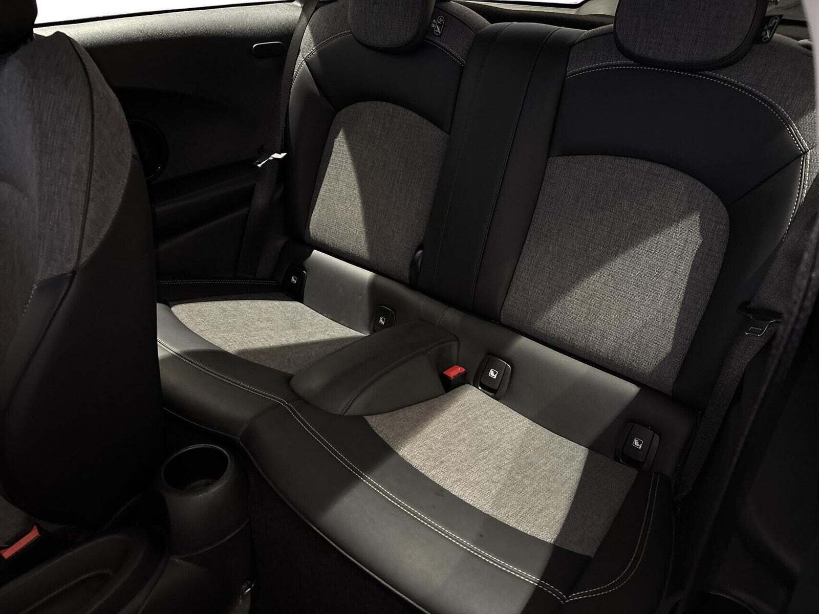 Mini Cooper SE Classic Trim