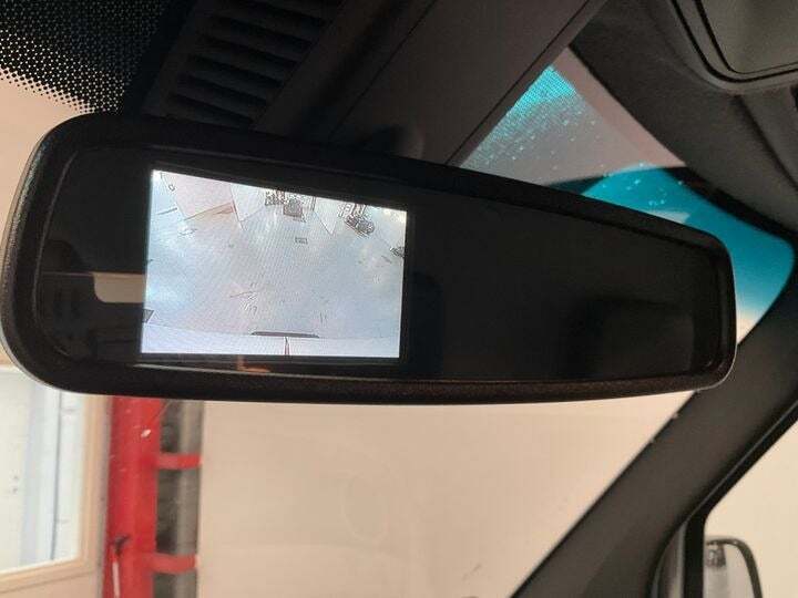 Hvid Mercedes eSprinter 312 fra 2021