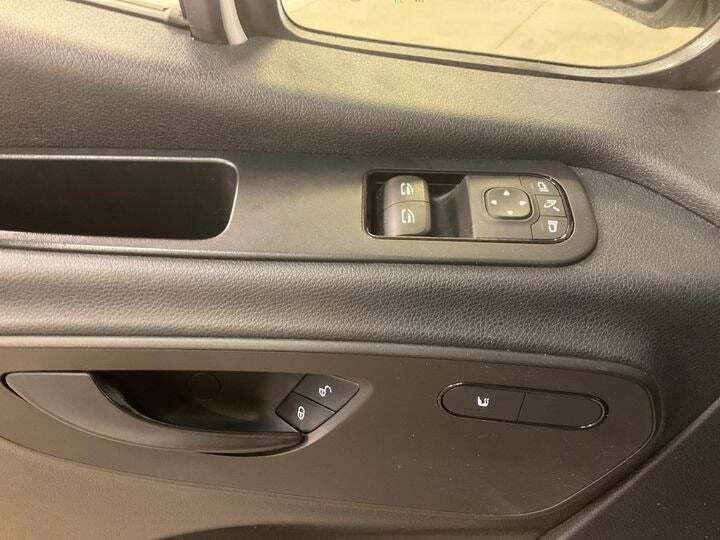 Hvid Mercedes eSprinter 312 fra 2021