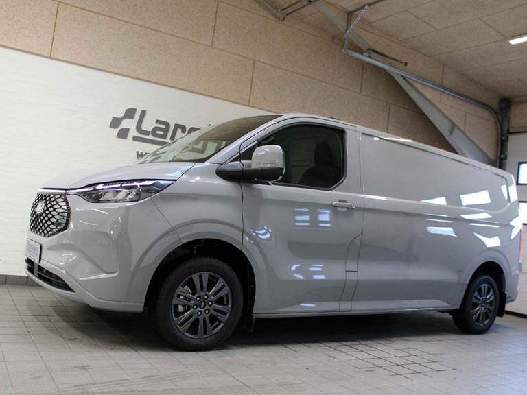 Ford E-Transit Custom 340L 64 Limited