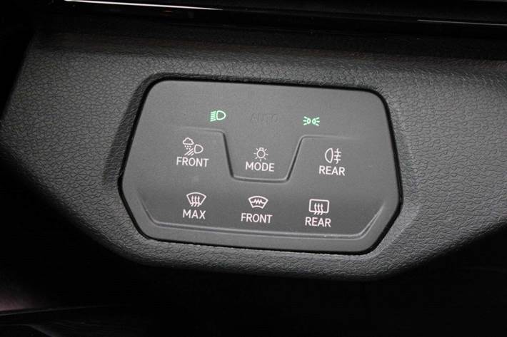 Hvid VW ID.4 fra 2024