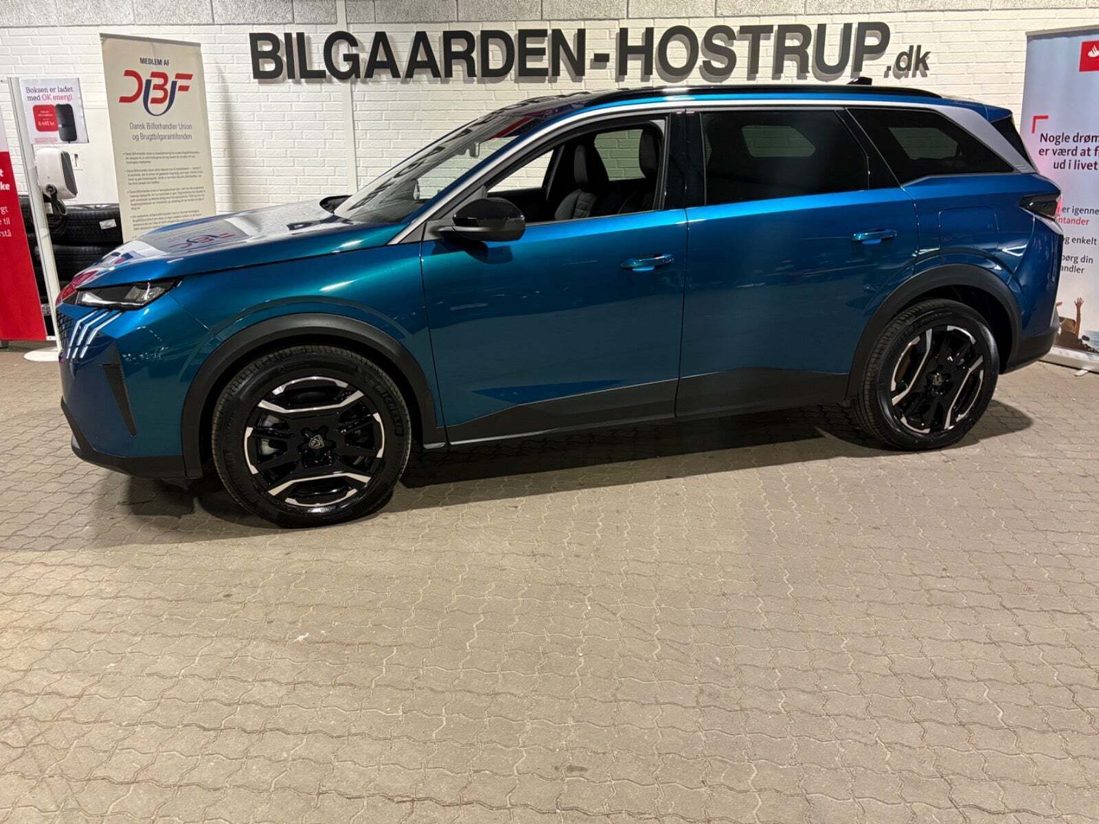 Peugeot e-5008 77 Allure 7prs