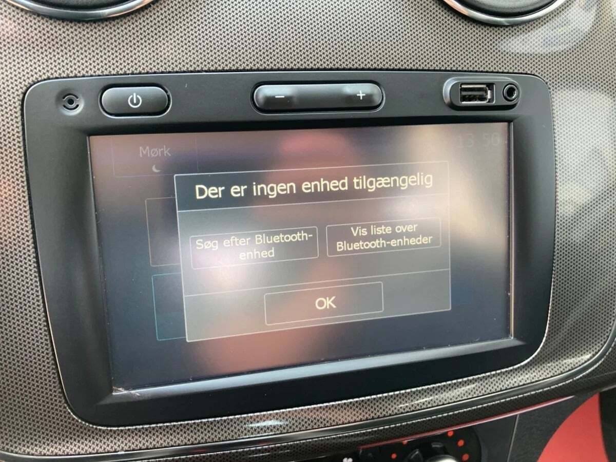 Sølv Dacia Sandero Stepway fra 2017