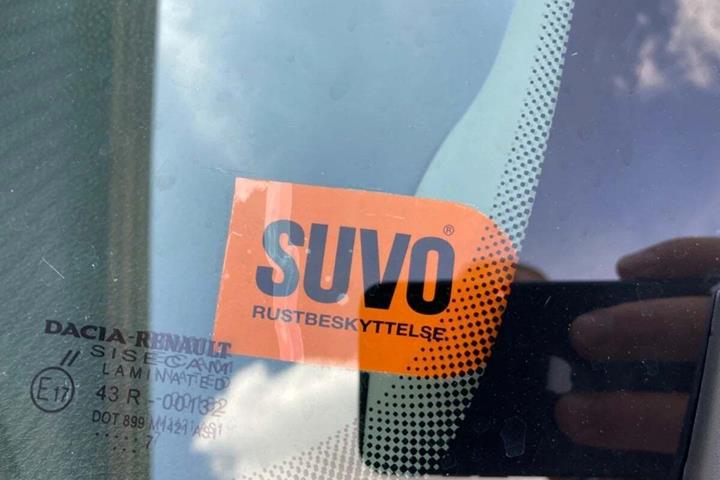 Sølv Dacia Sandero Stepway fra 2017