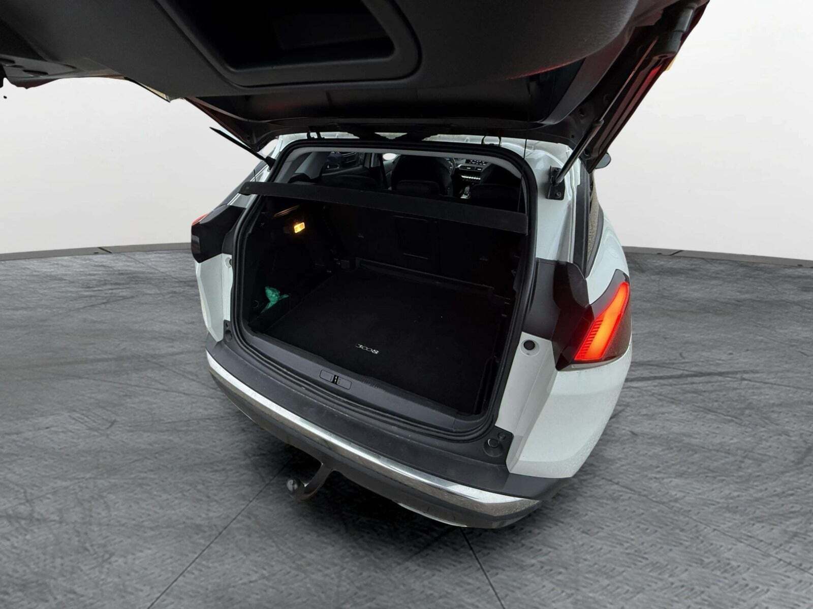 undefined Peugeot 3008 fra 2018