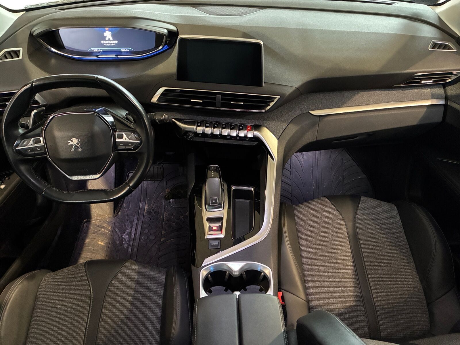 Peugeot 5008 1,5 BlueHDi 130 Allure EAT8 7prs