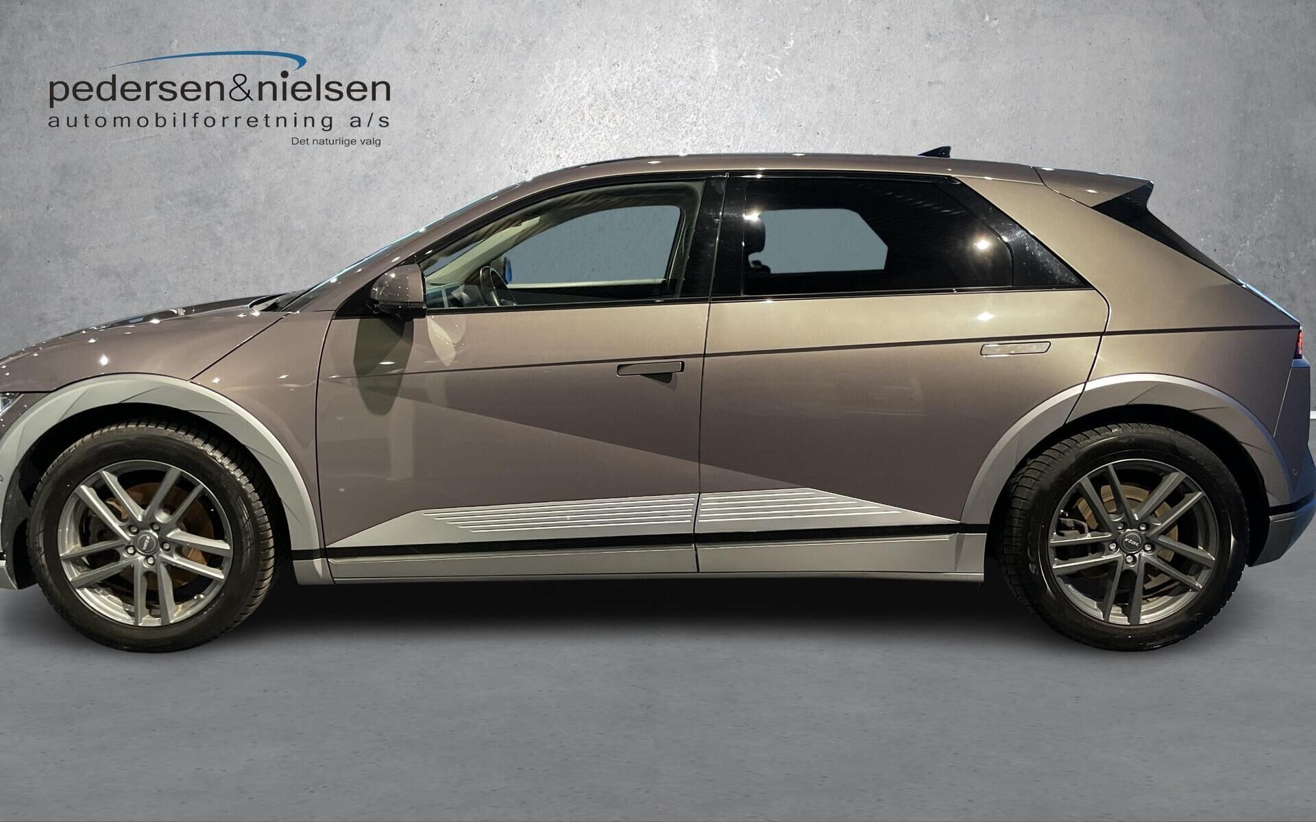 Hyundai Ioniq 5 Electric 72,6 kWh Uniq 218HK 5d Aut.