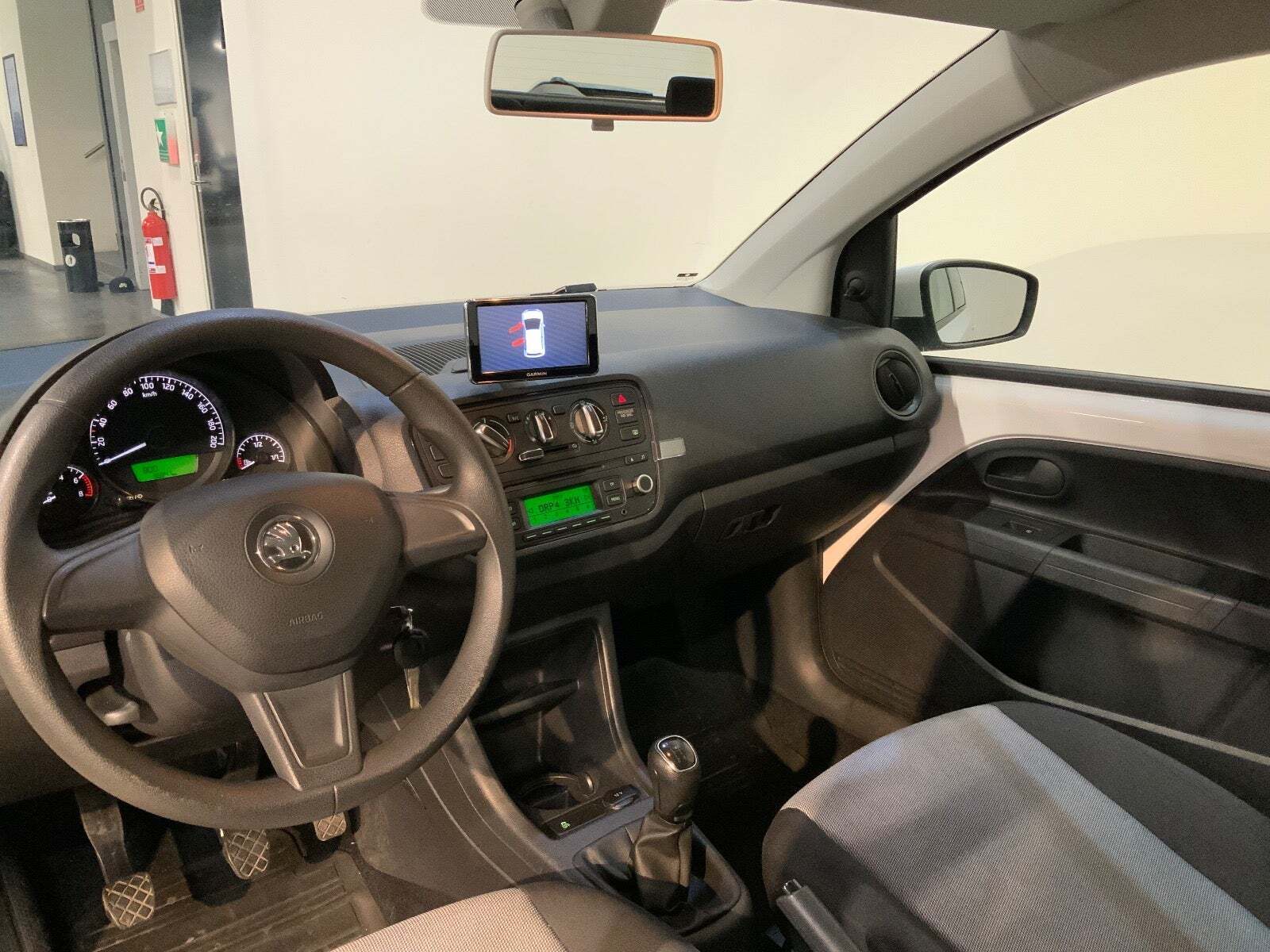 Hvid Skoda Citigo fra 2014