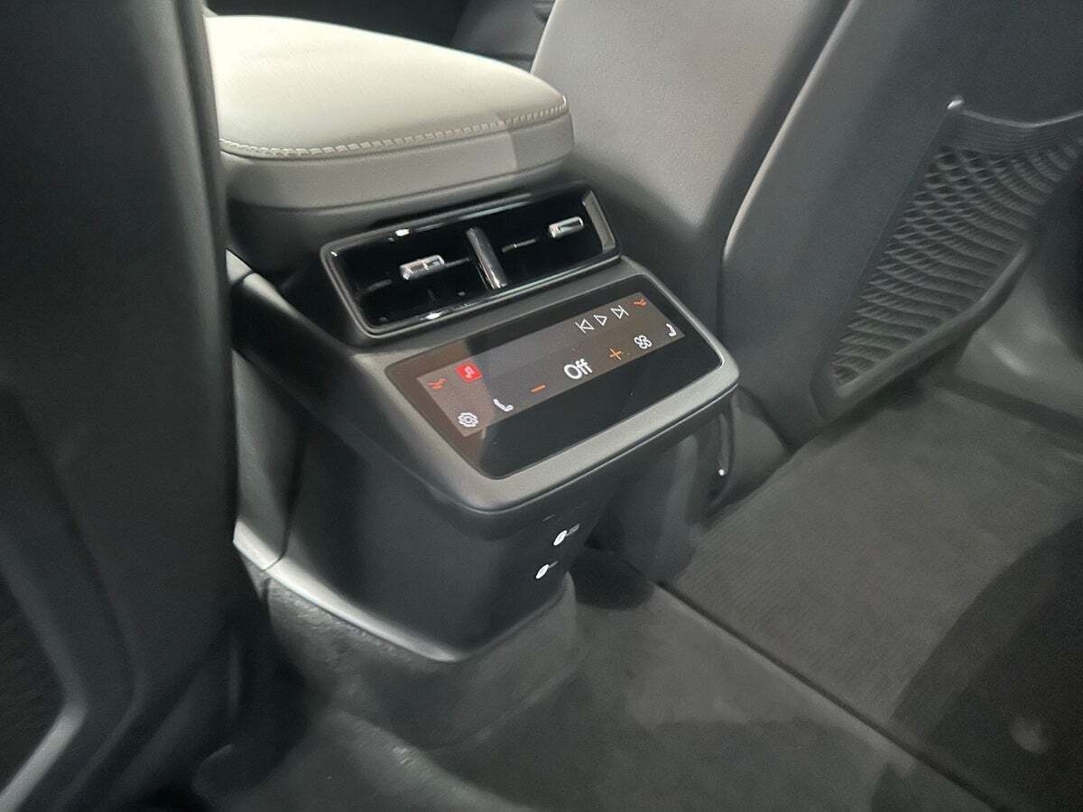 Polestar 4 Long Range AWD