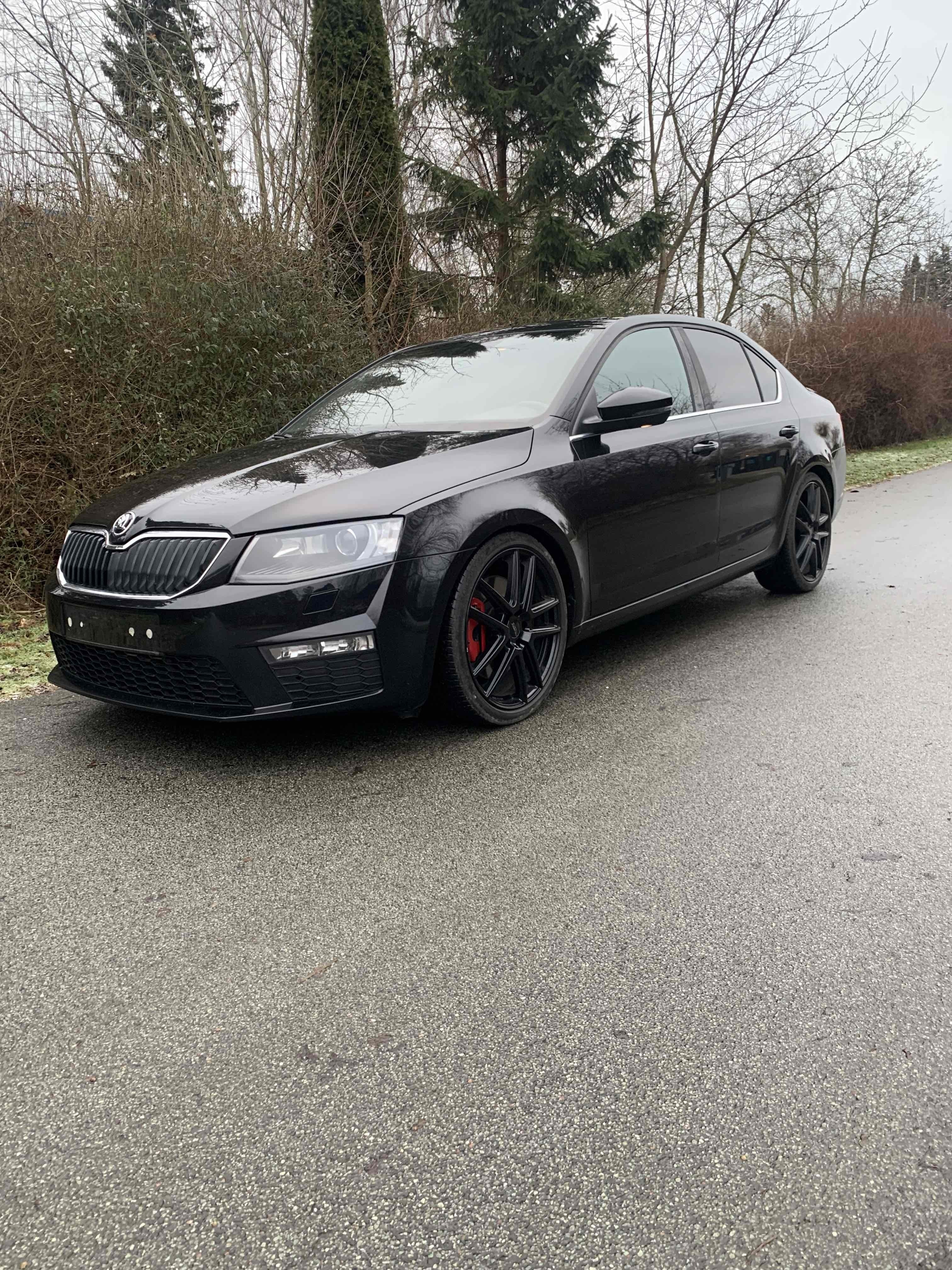 Skoda Octavia 2,0 2.0 TSI 220 HK HATCHBACK
