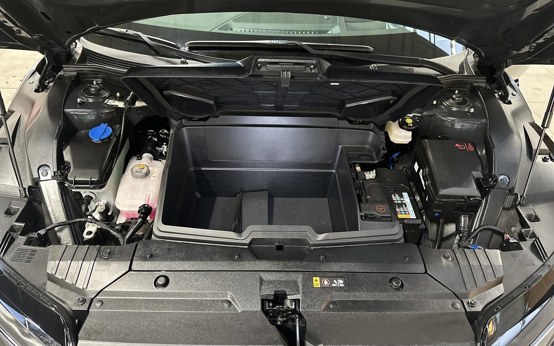 Grå Kia EV6 fra 2025