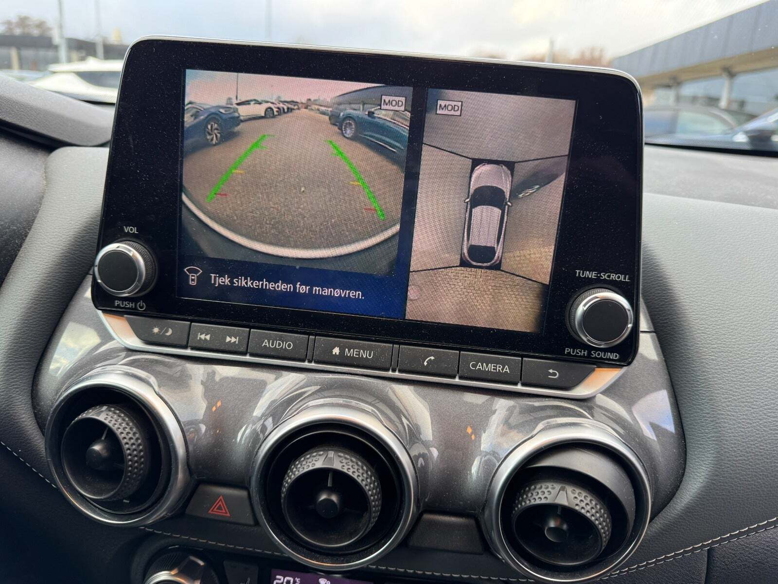 Nissan Juke 1,0 Dig-T 114 N-Connecta