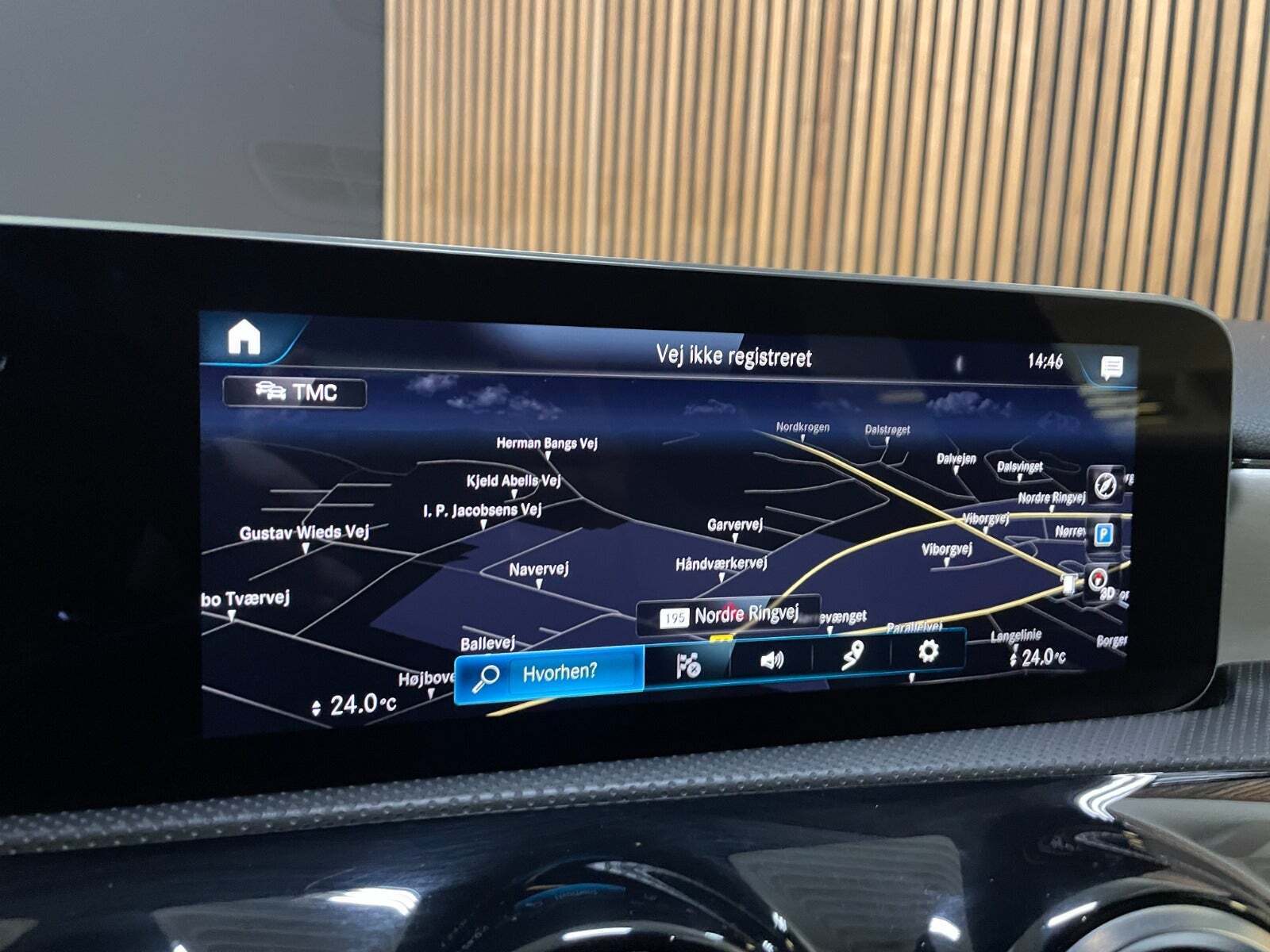 Blå Mercedes A200 d fra 2020