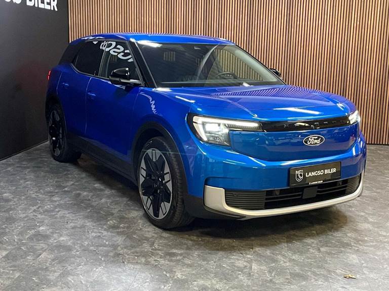 Ford Explorer 77 Premium Extended Range