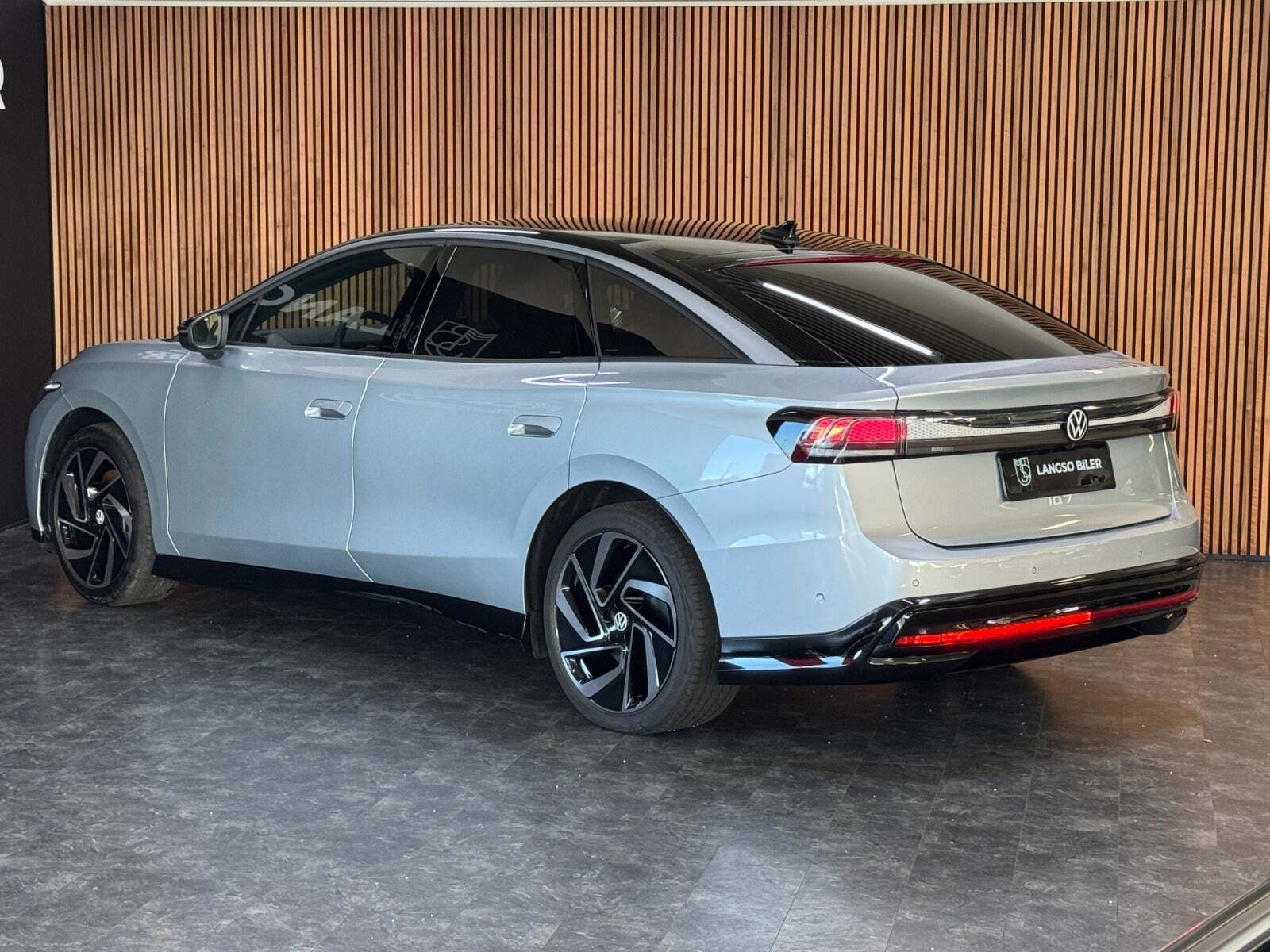Grå VW ID.7 fra 2024