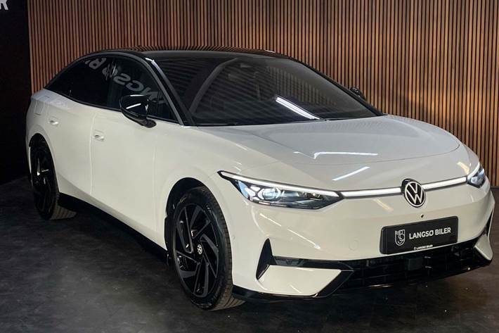 Hvid VW ID.7 fra 2024